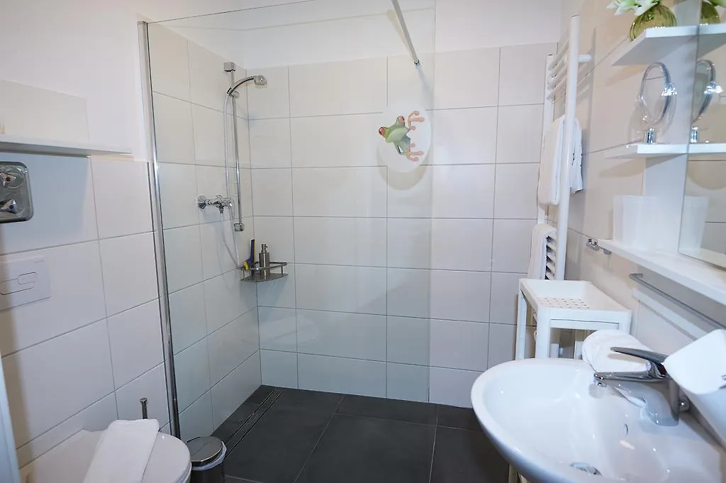 L-Appartements Burgau 0*,