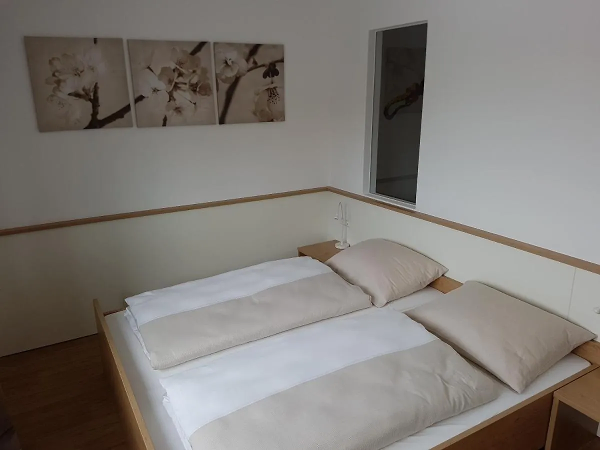Apartment L-Appartements Burgau Germany